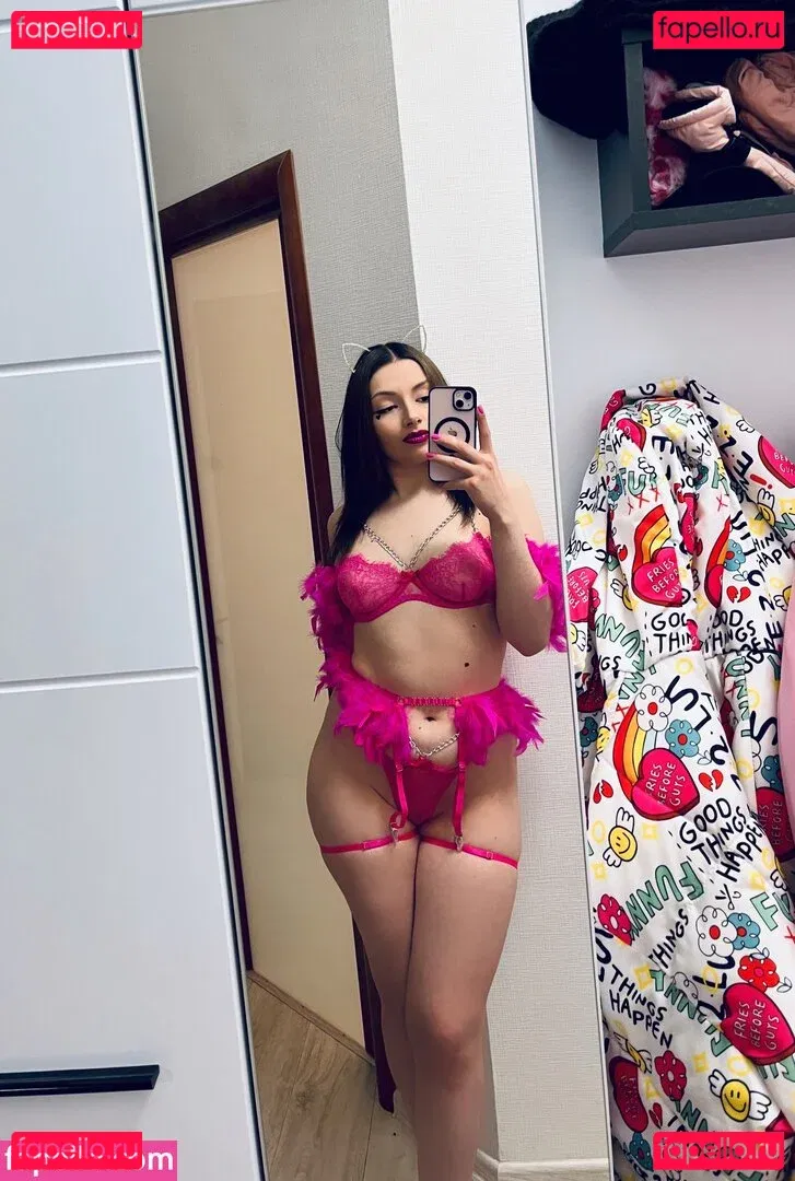 Nutellows Onlyfans Photo Gallery 