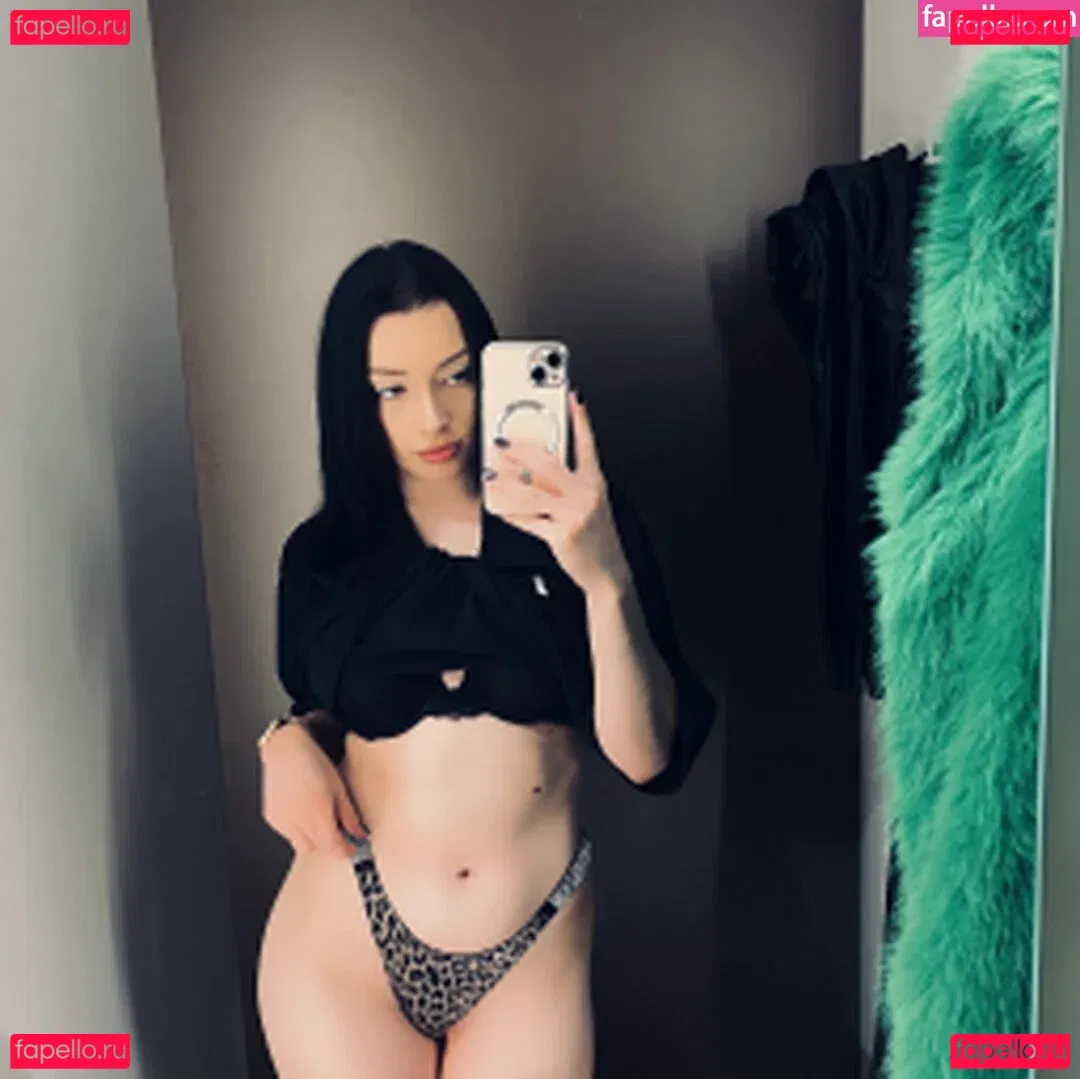 Nutellows Onlyfans Photo Gallery 