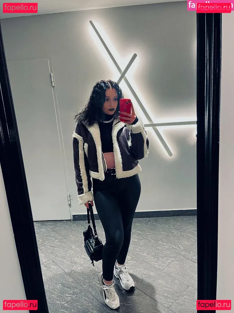 Nutellows Onlyfans Photo Gallery 