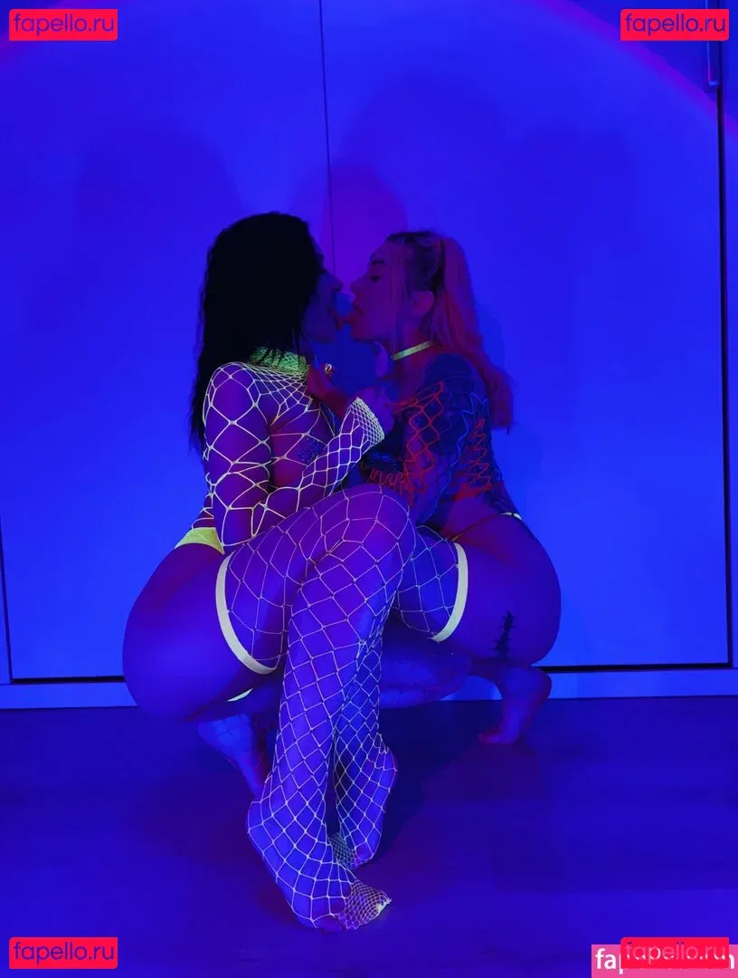 Nutellows Onlyfans Photo Gallery 