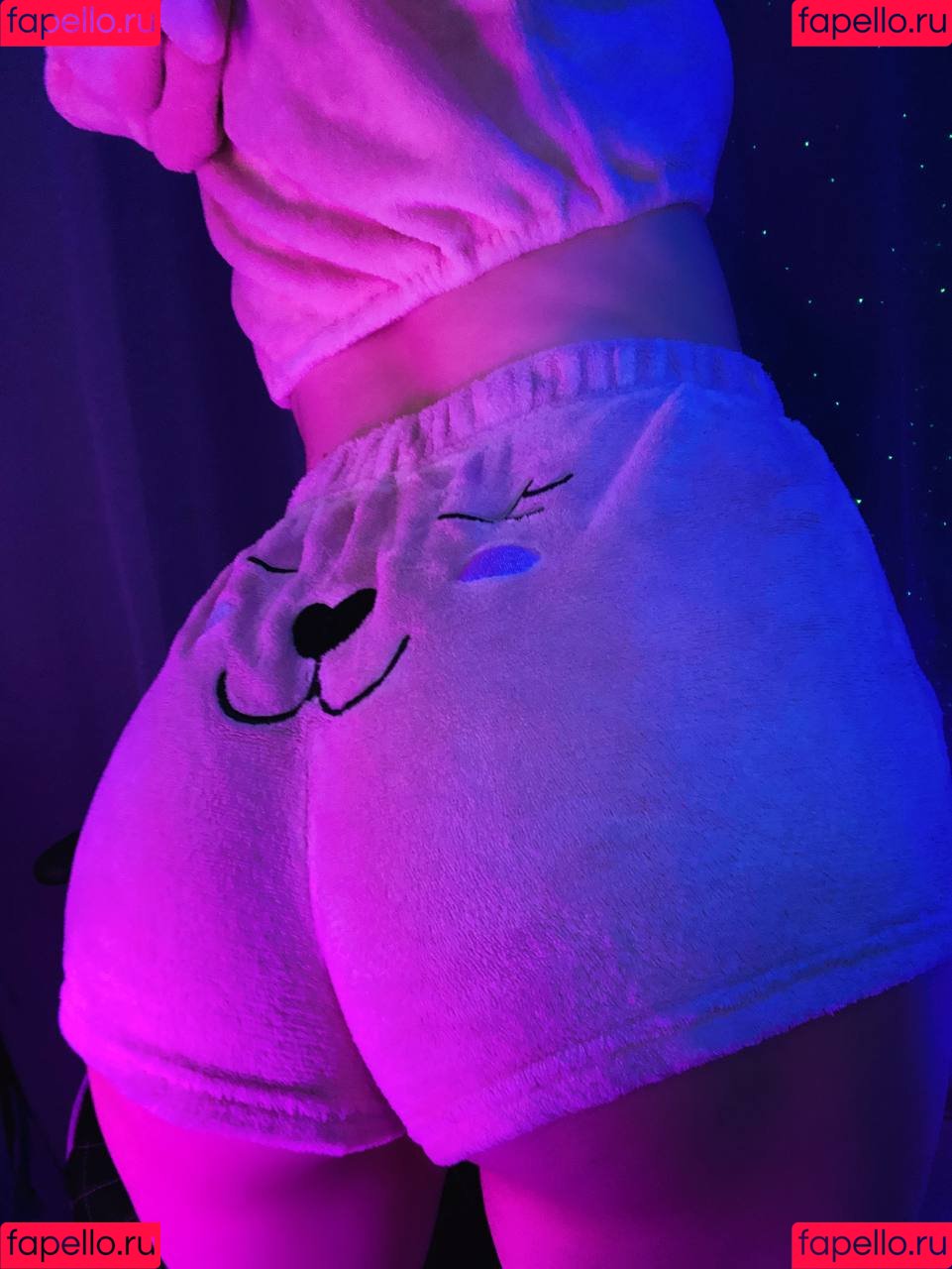 Nutellows Onlyfans Photo Gallery 