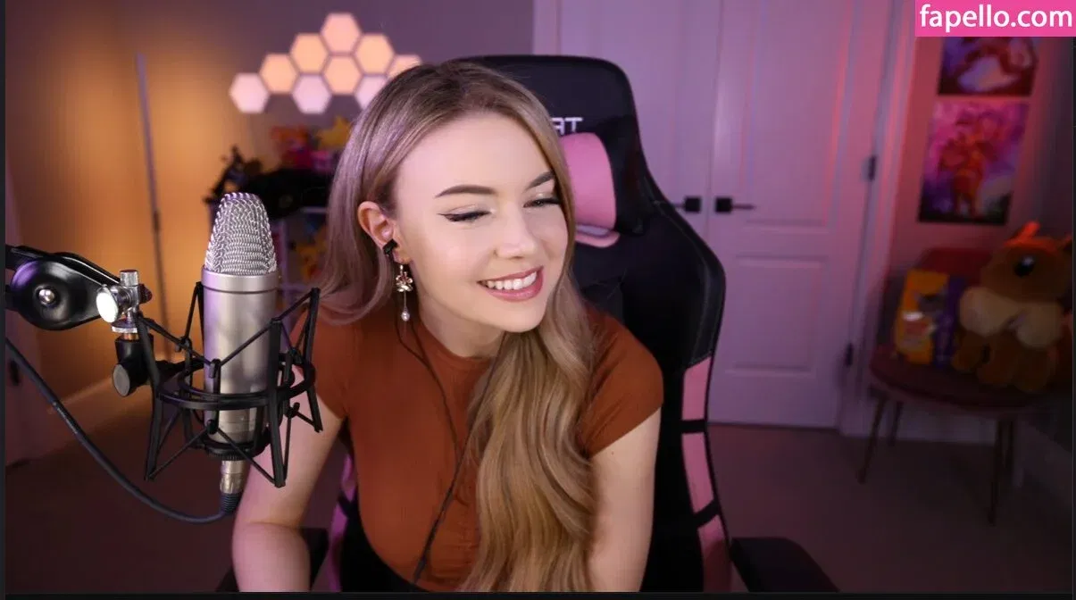 Dizzykitten Onlyfans Photo Gallery 