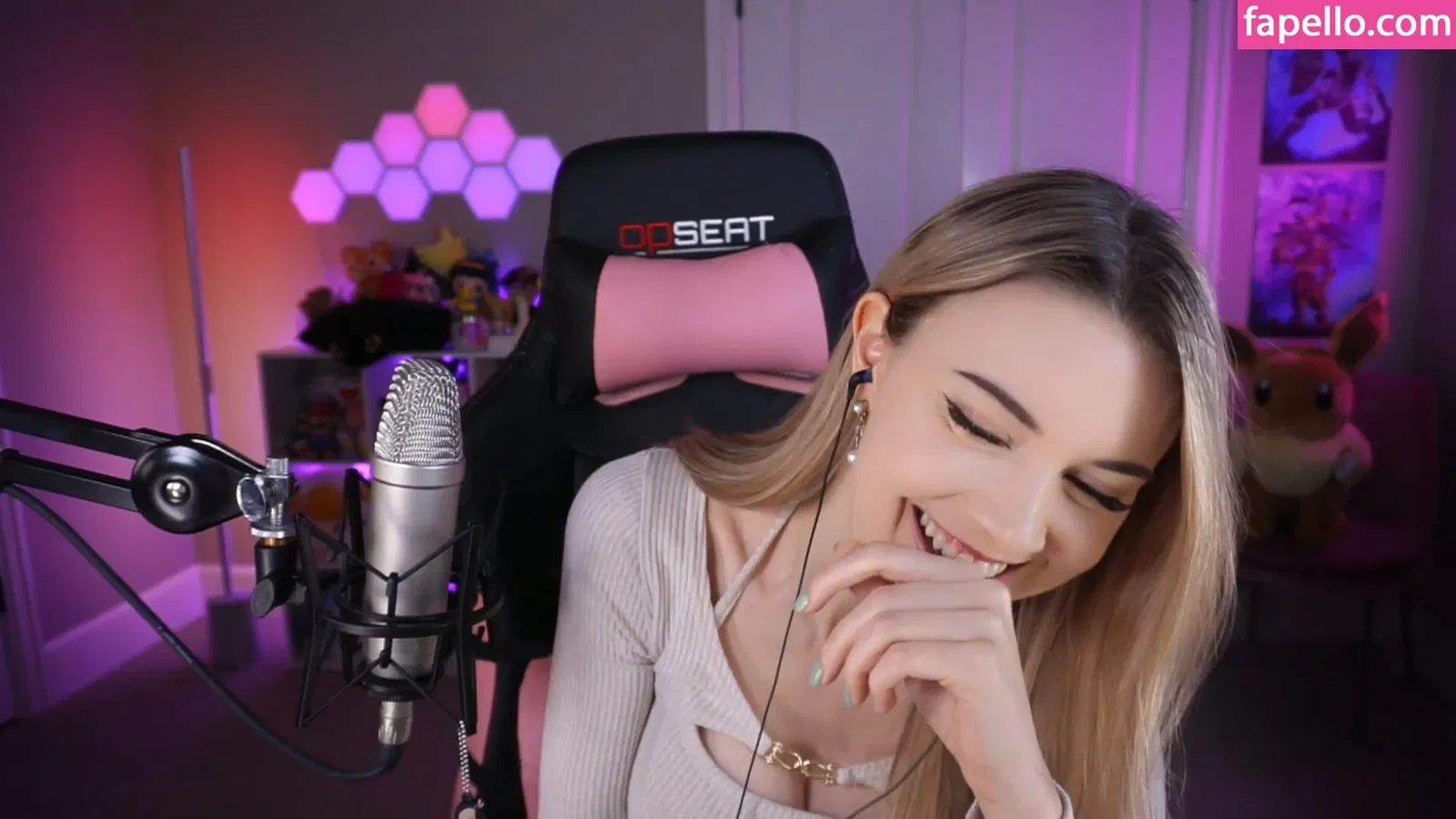 Dizzykitten Onlyfans Photo Gallery 