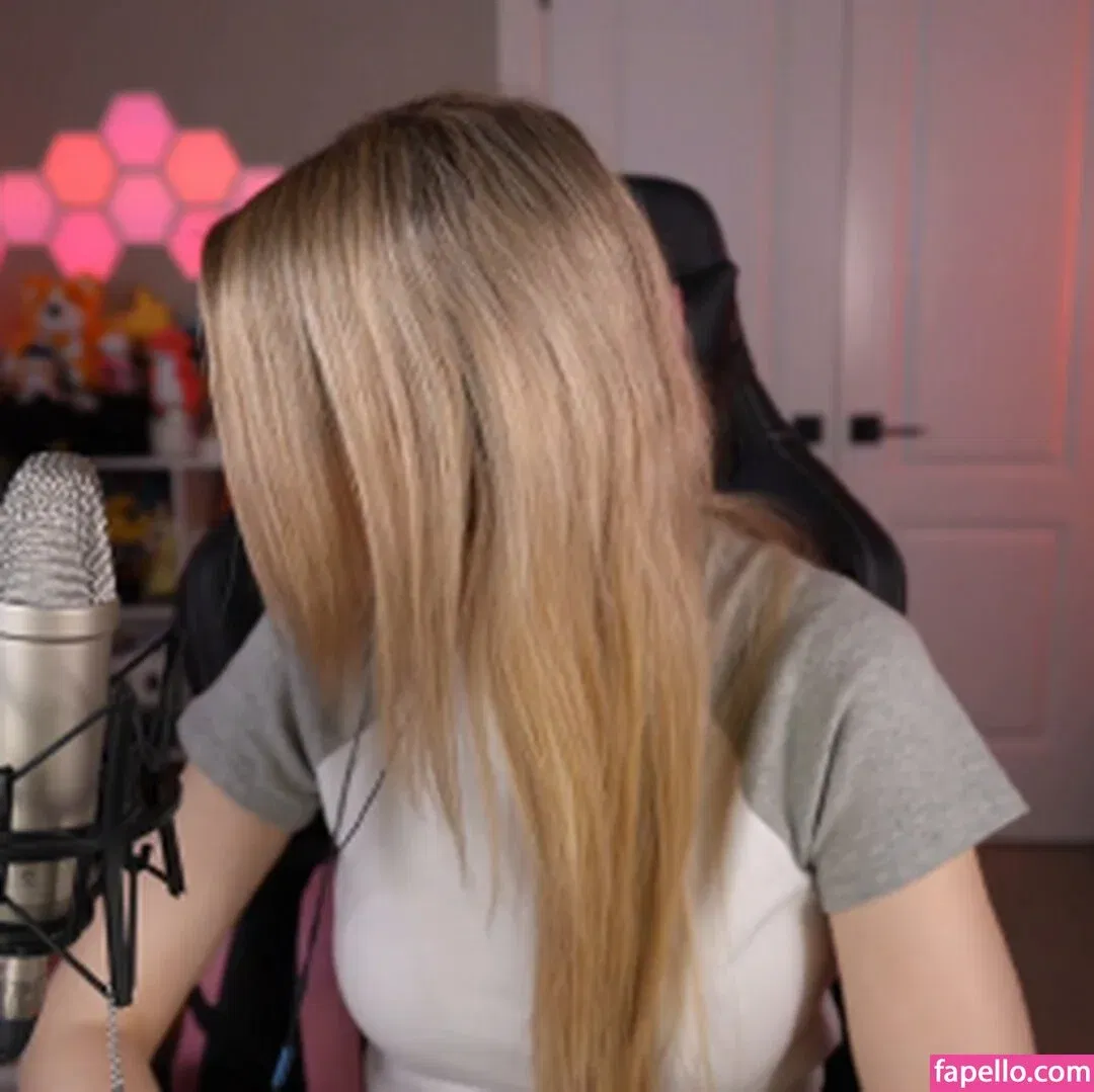 Dizzykitten Onlyfans Photo Gallery 