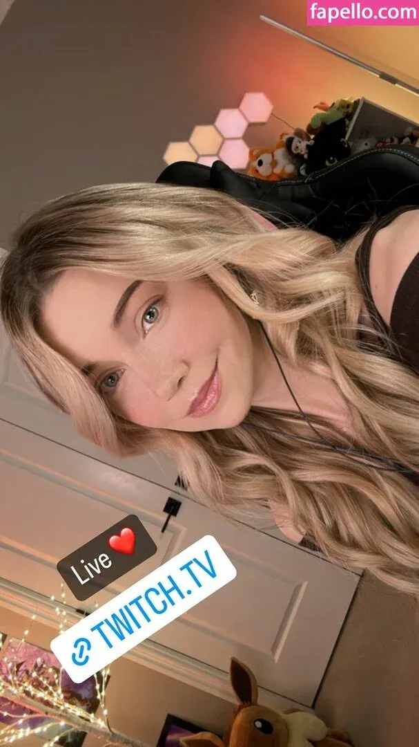 Dizzykitten Onlyfans Photo Gallery 