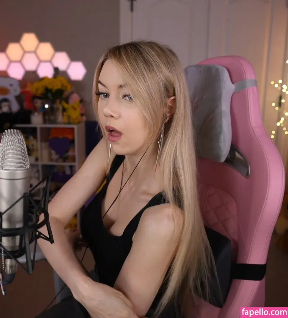 Dizzykitten Onlyfans Photo Gallery 