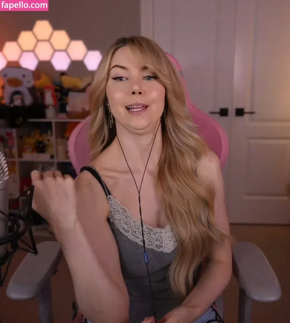 Dizzykitten Onlyfans Photo Gallery 