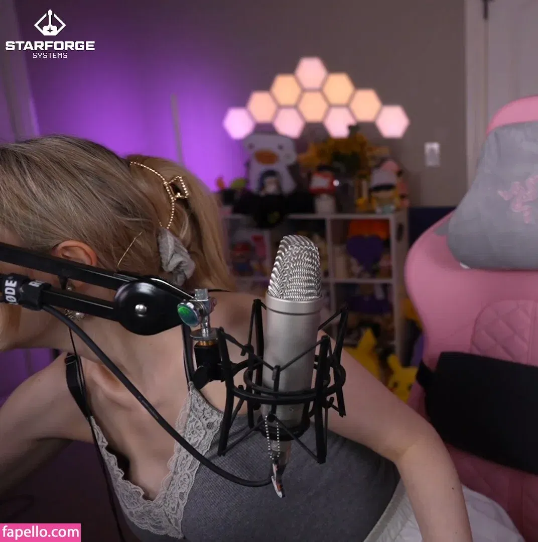 Dizzykitten Onlyfans Photo Gallery 