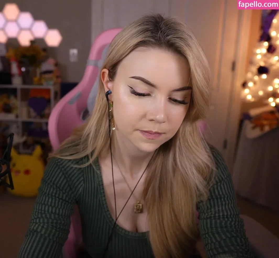 Dizzykitten Onlyfans Photo Gallery 