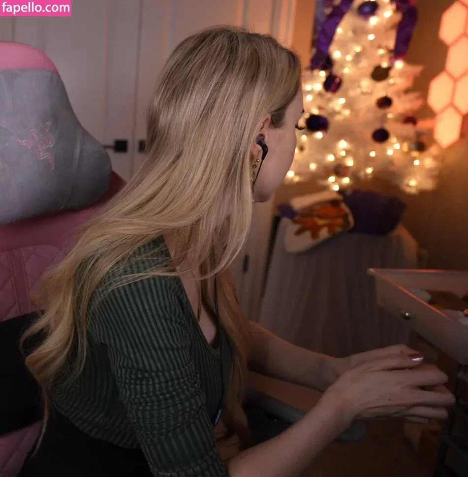 Dizzykitten Onlyfans Photo Gallery 