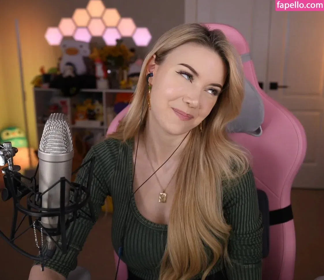 Dizzykitten Onlyfans Photo Gallery 