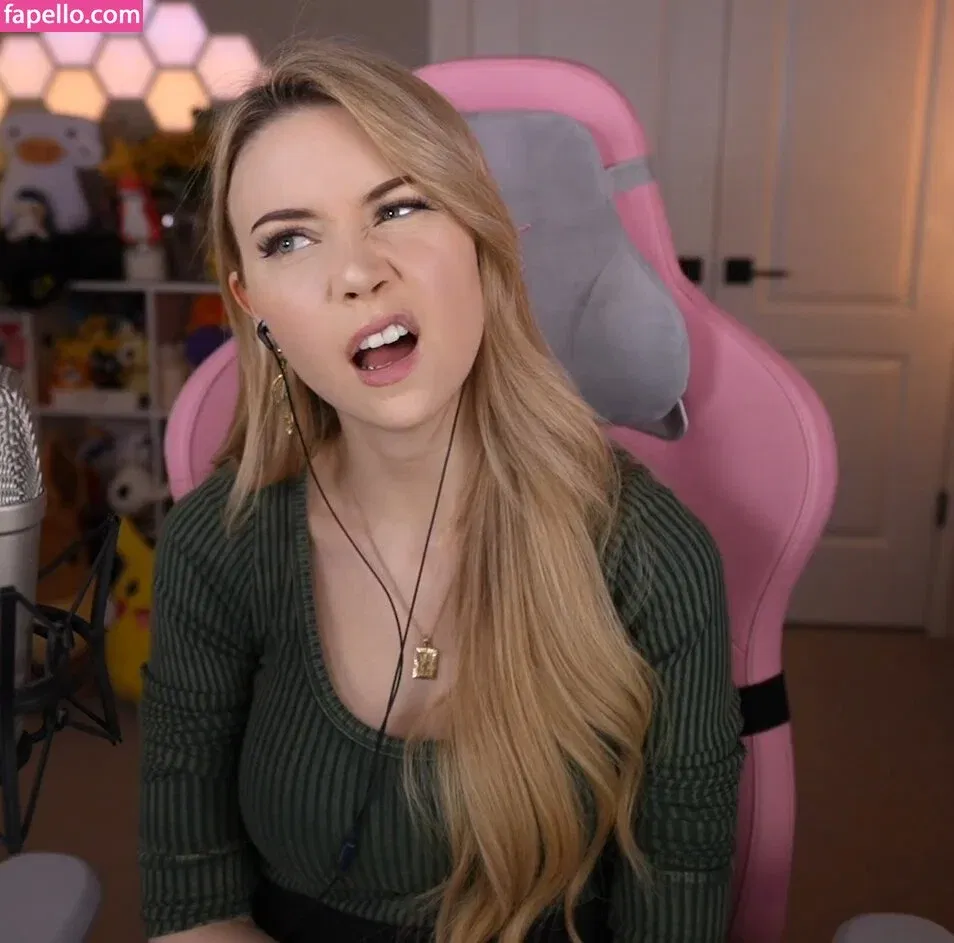 Dizzykitten Onlyfans Photo Gallery 