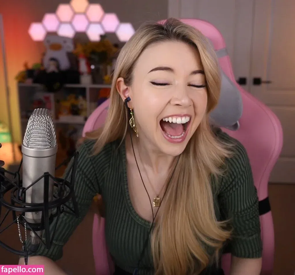 Dizzykitten Onlyfans Photo Gallery 