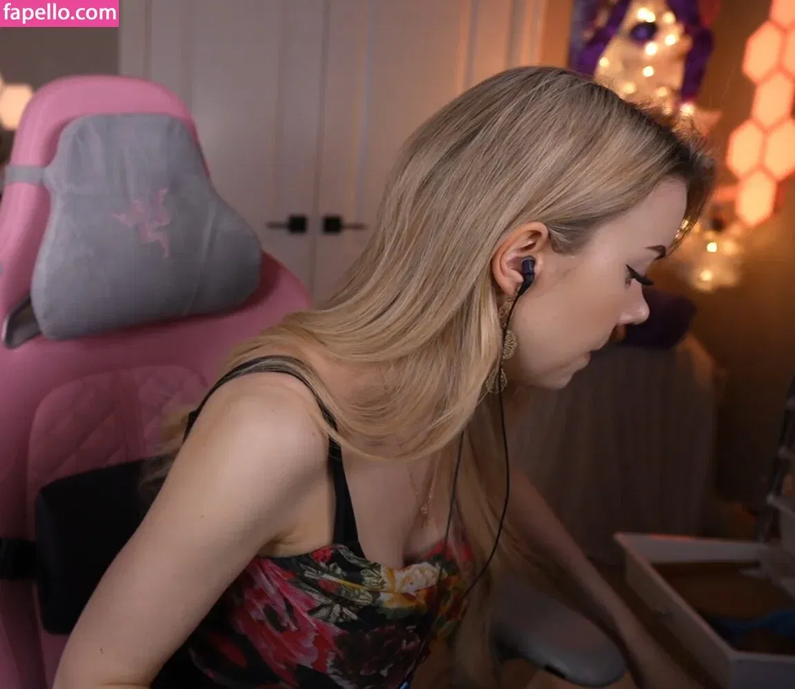 Dizzykitten Onlyfans Photo Gallery 