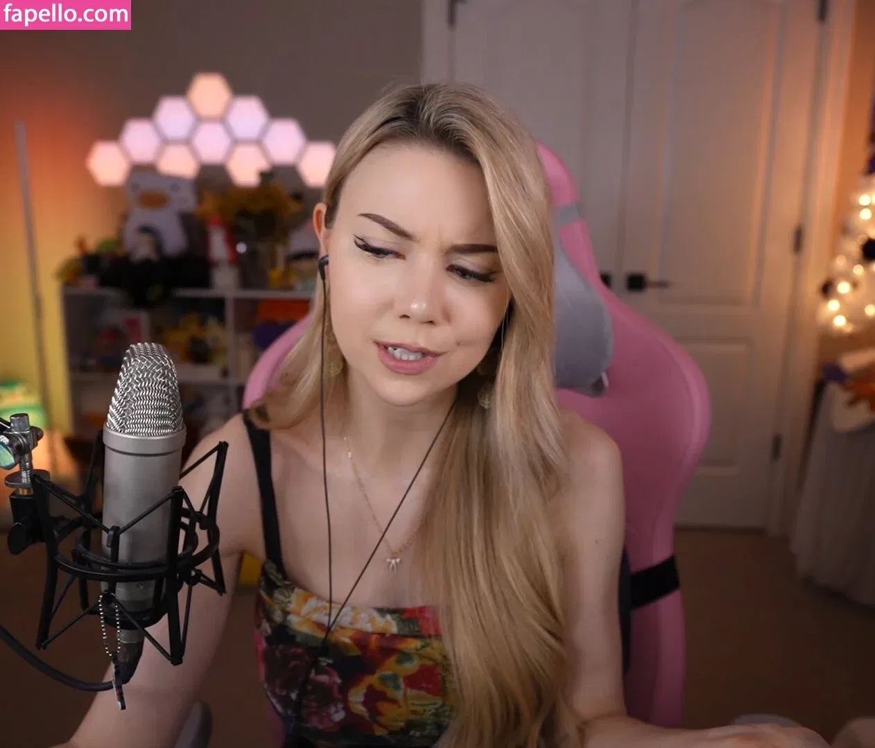 Dizzykitten Onlyfans Photo Gallery 