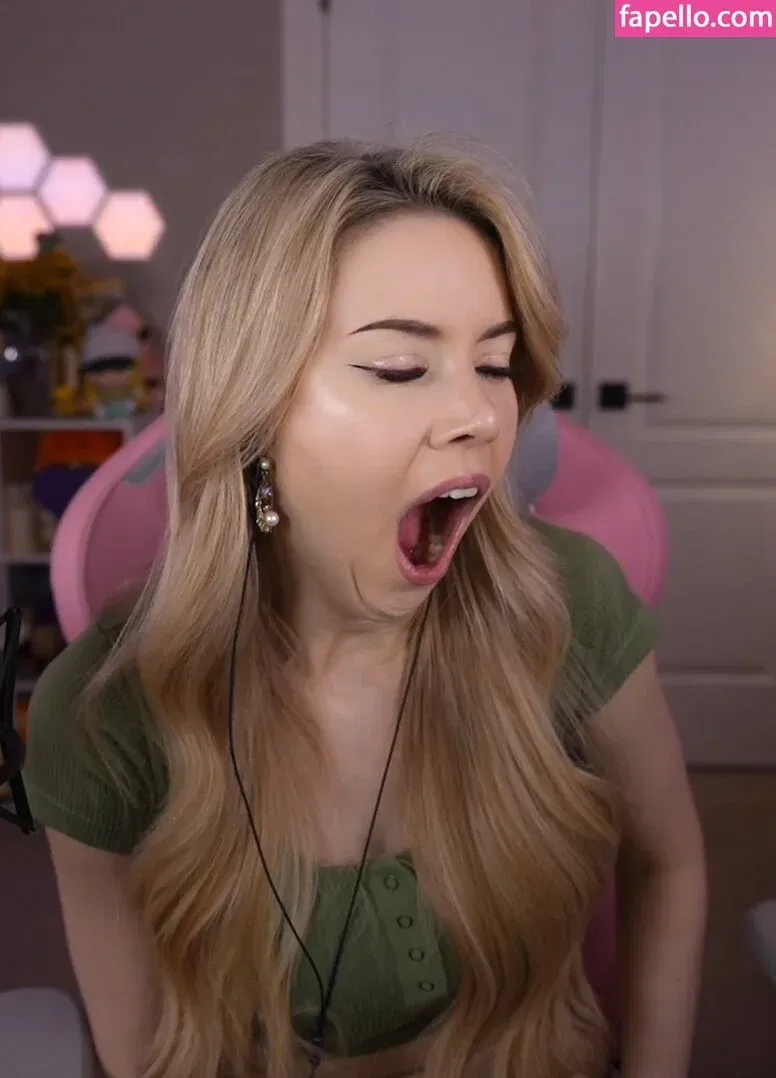 Dizzykitten Onlyfans Photo Gallery 