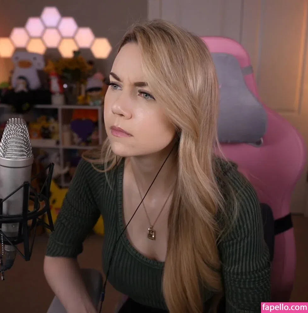 Dizzykitten Onlyfans Photo Gallery 