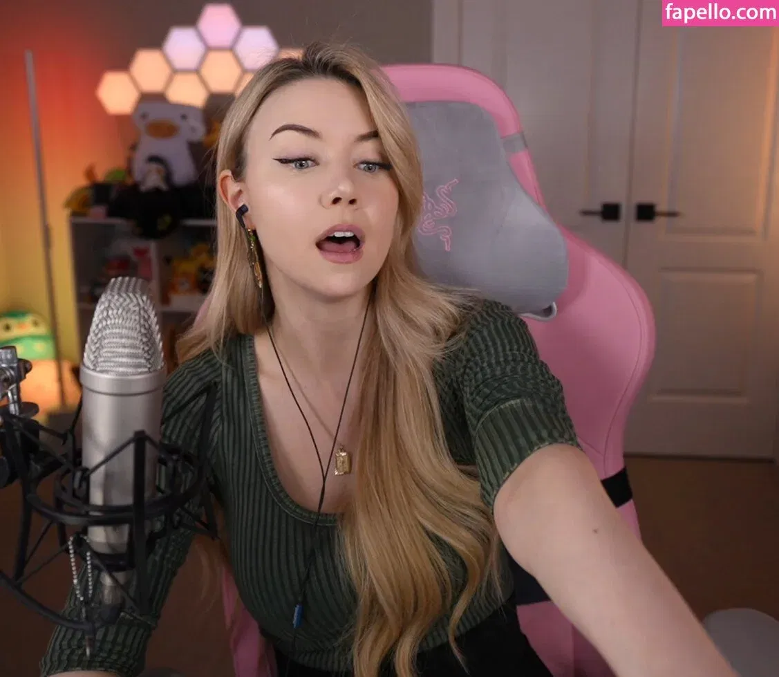 Dizzykitten Onlyfans Photo Gallery 