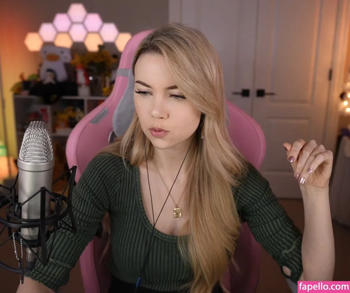 Dizzykitten Onlyfans Photo Gallery 