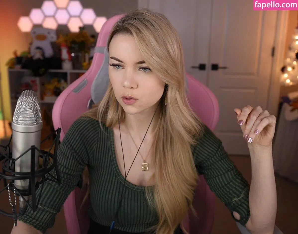 Dizzykitten Onlyfans Photo Gallery 