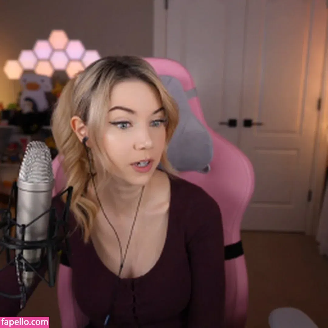 Dizzykitten Onlyfans Photo Gallery 