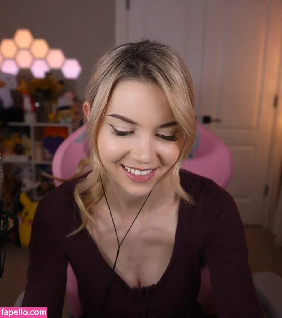 Dizzykitten Onlyfans Photo Gallery 