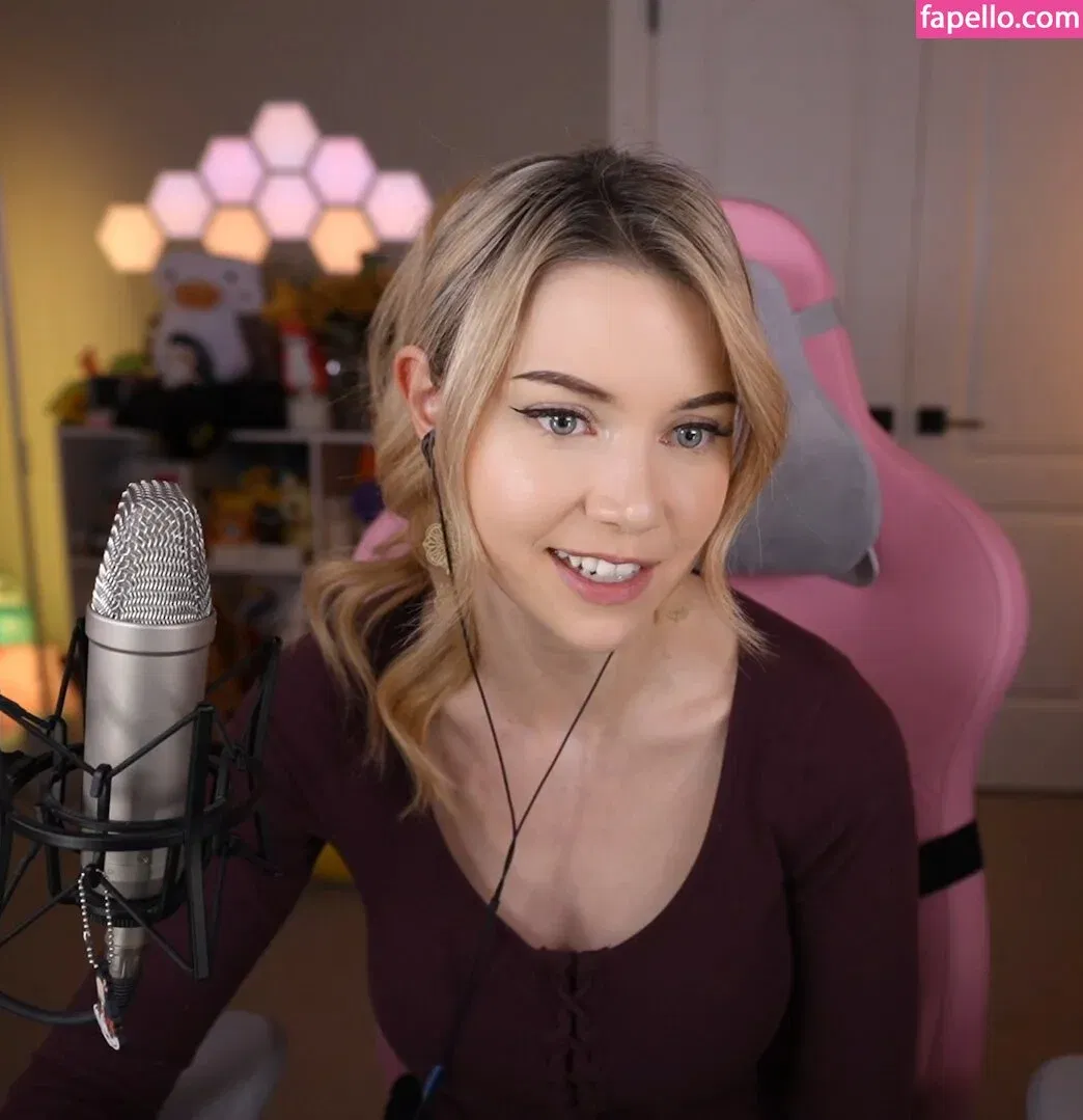 Dizzykitten Onlyfans Photo Gallery 