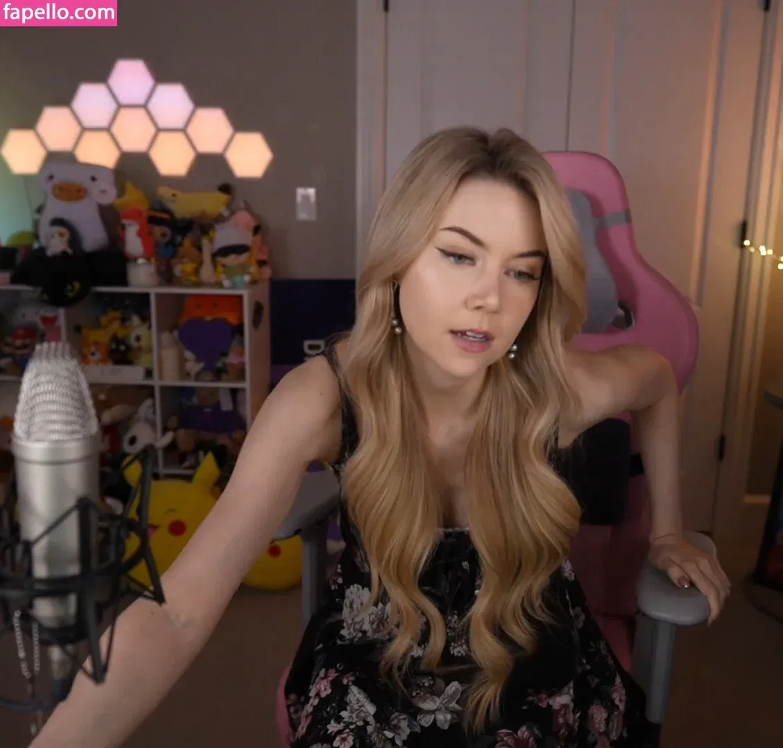 Dizzykitten Onlyfans Photo Gallery 