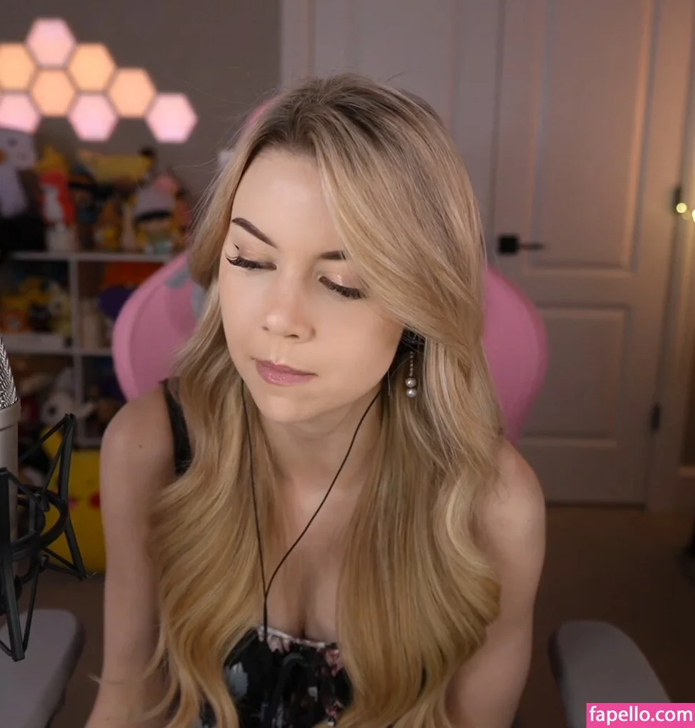 Dizzykitten Onlyfans Photo Gallery 