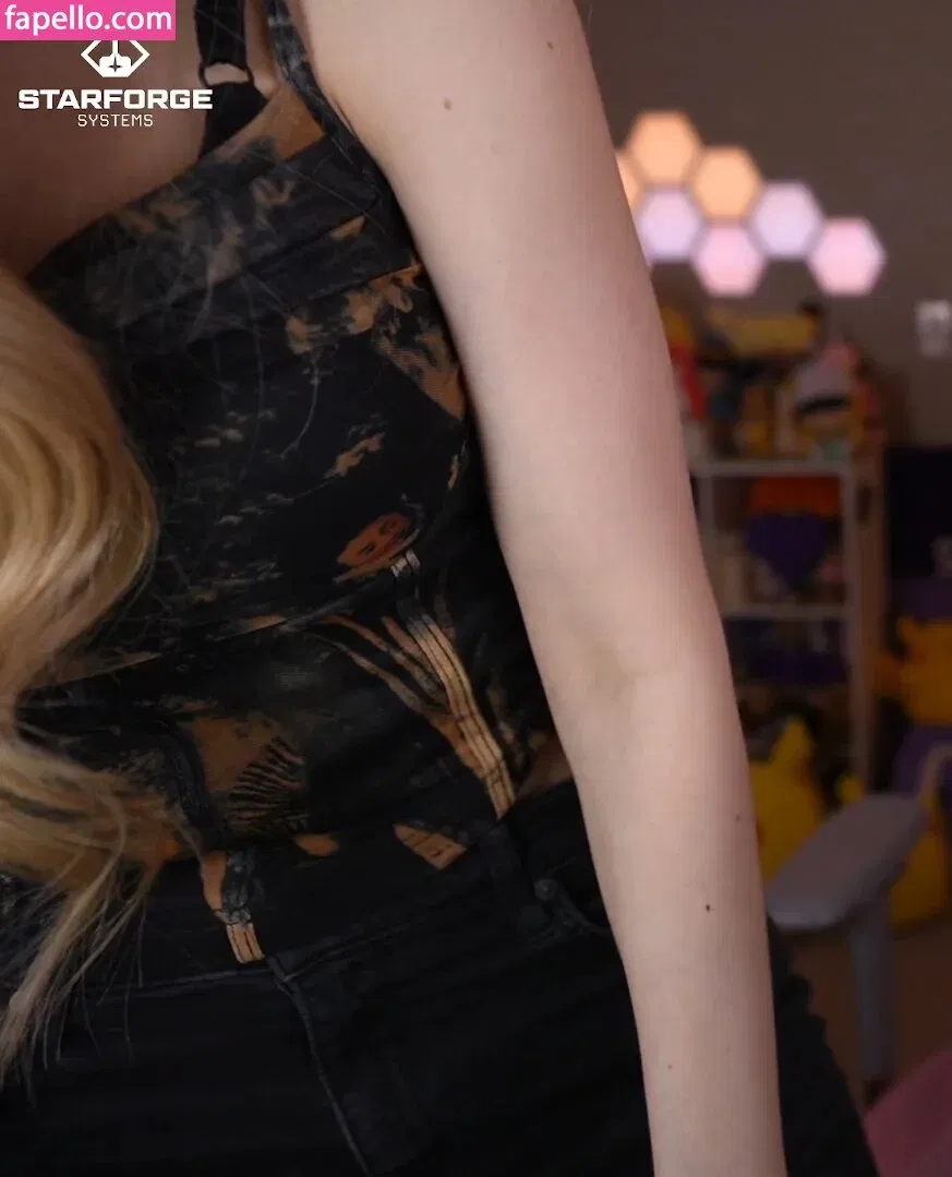 Dizzykitten Onlyfans Photo Gallery 