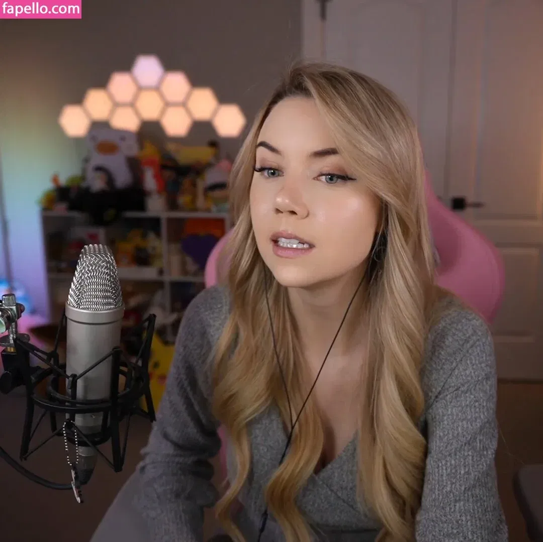 Dizzykitten Onlyfans Photo Gallery 