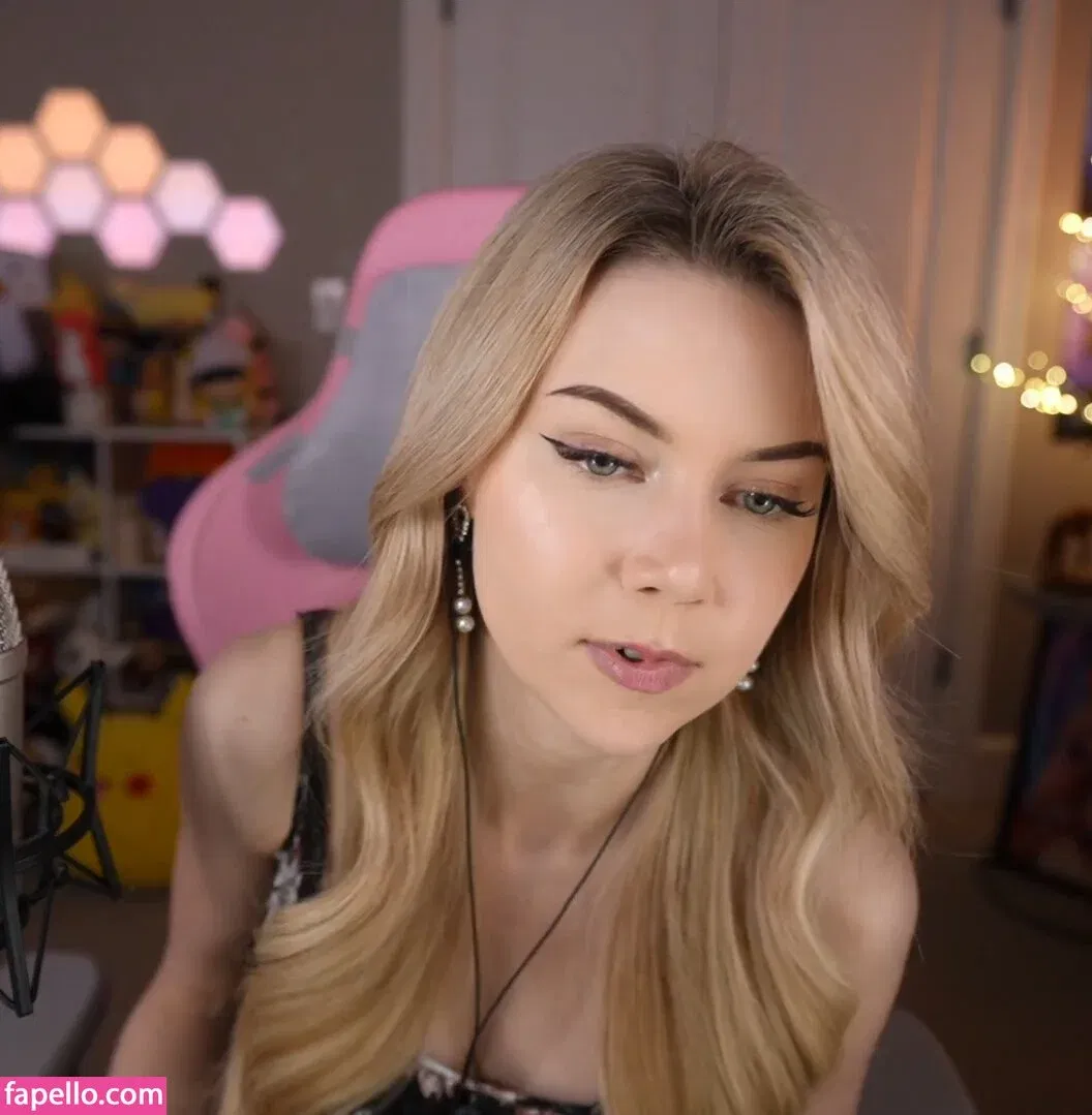 Dizzykitten Onlyfans Photo Gallery 