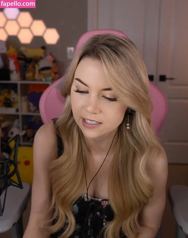 Dizzykitten Onlyfans Photo Gallery 