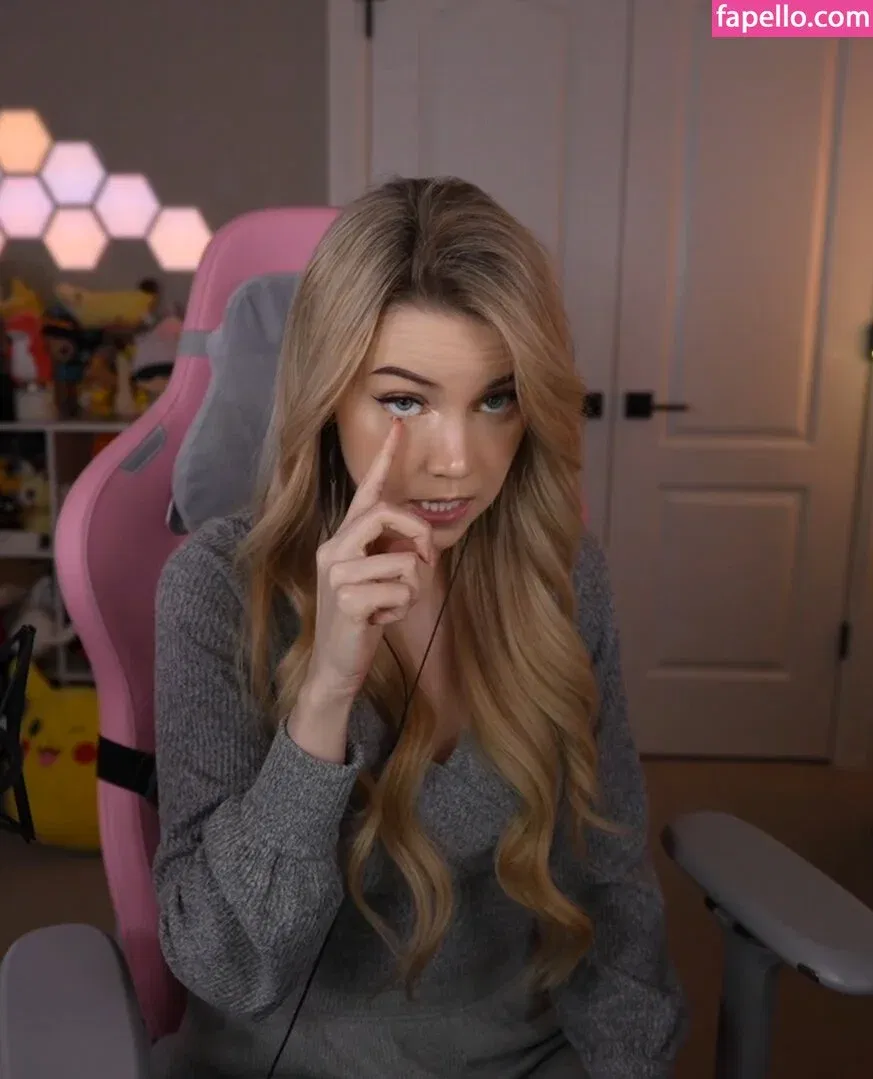 Dizzykitten Onlyfans Photo Gallery 