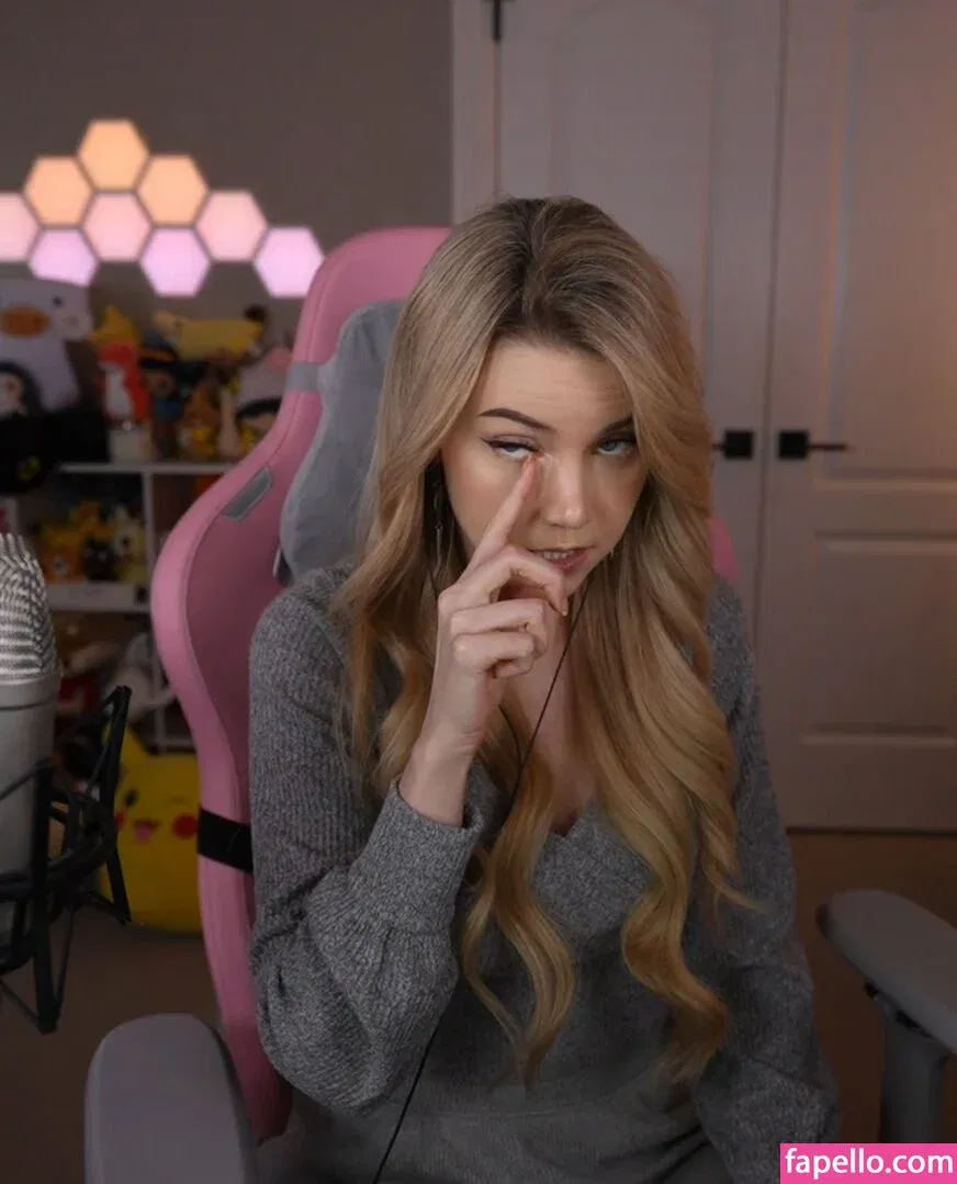 Dizzykitten Onlyfans Photo Gallery 