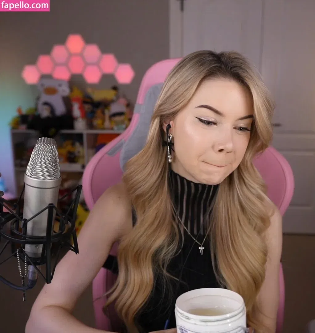 Dizzykitten Onlyfans Photo Gallery 