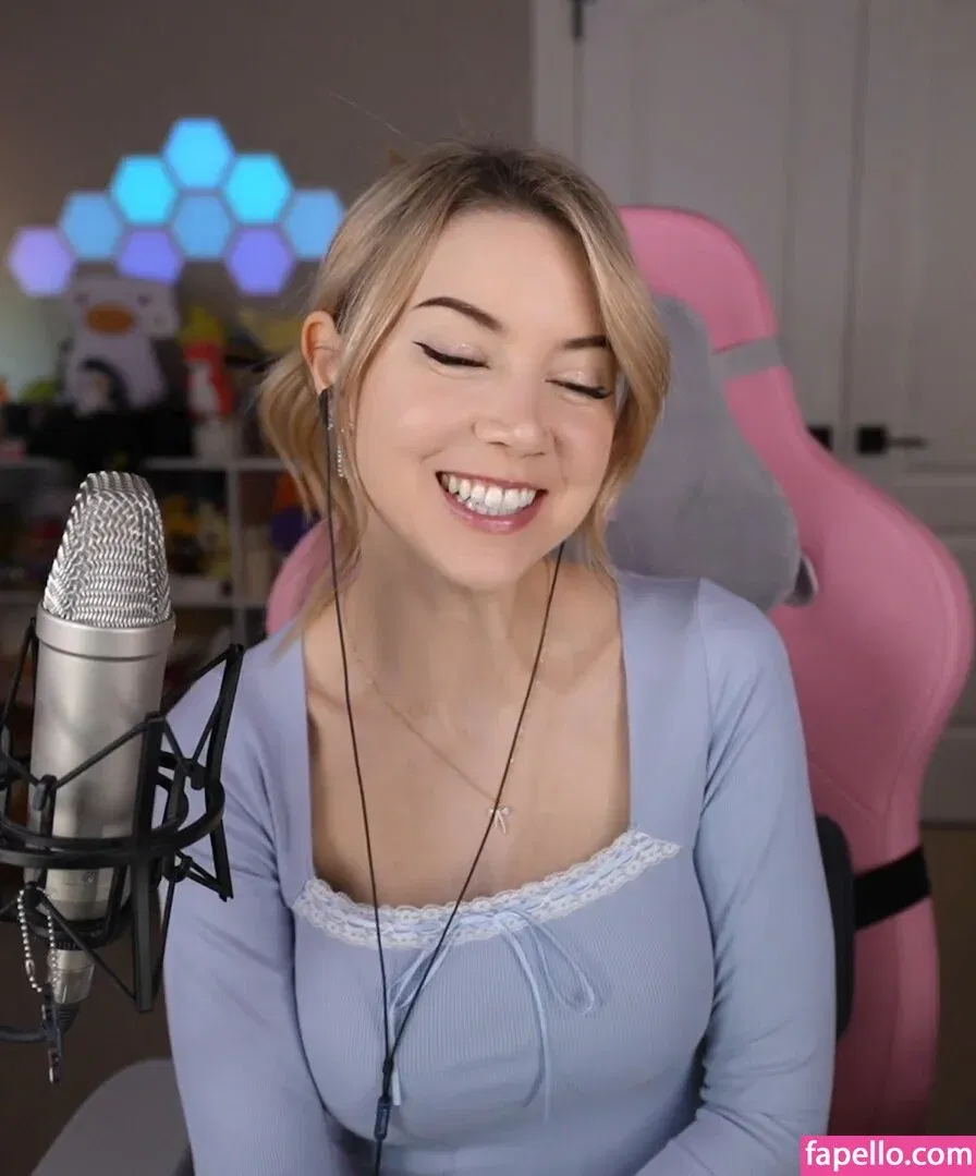 Dizzykitten Onlyfans Photo Gallery 