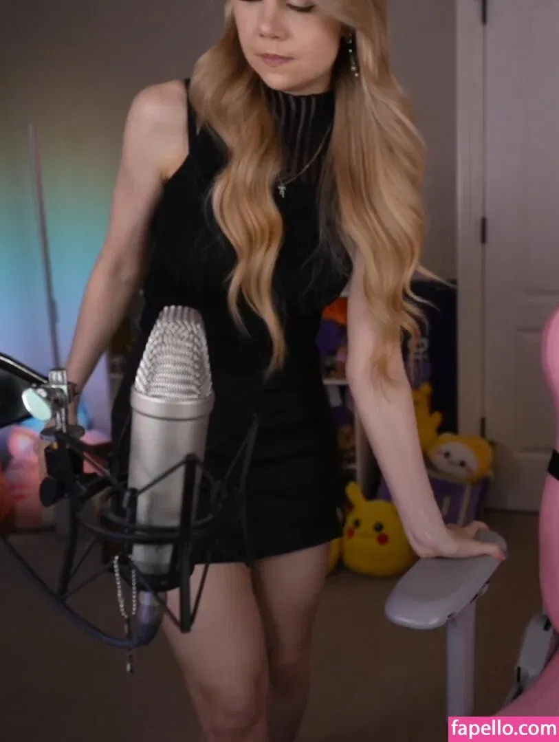 Dizzykitten Onlyfans Photo Gallery 