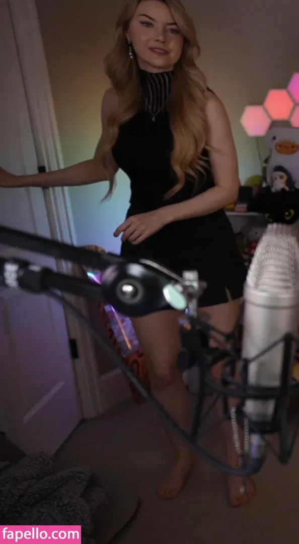 Dizzykitten Onlyfans Photo Gallery 