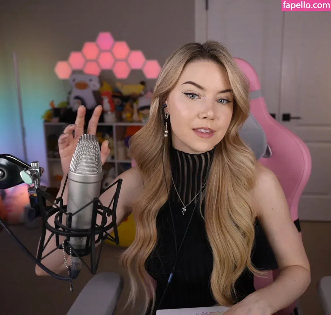 Dizzykitten Onlyfans Photo Gallery 