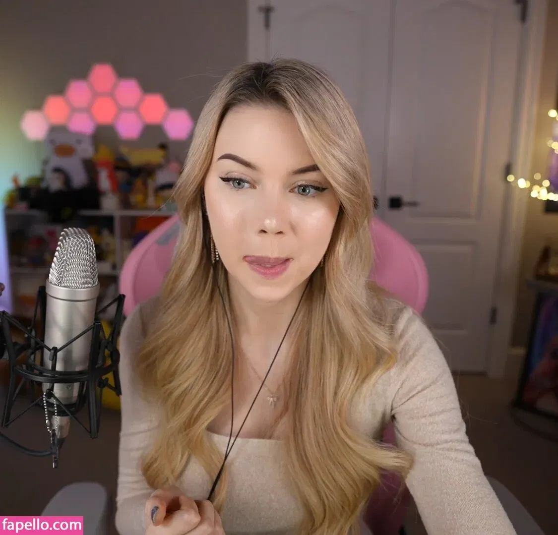 Dizzykitten Onlyfans Photo Gallery 