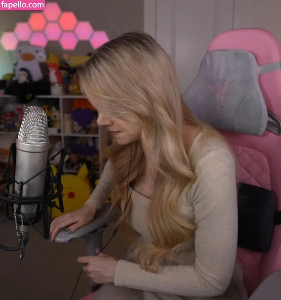 Dizzykitten Onlyfans Photo Gallery 