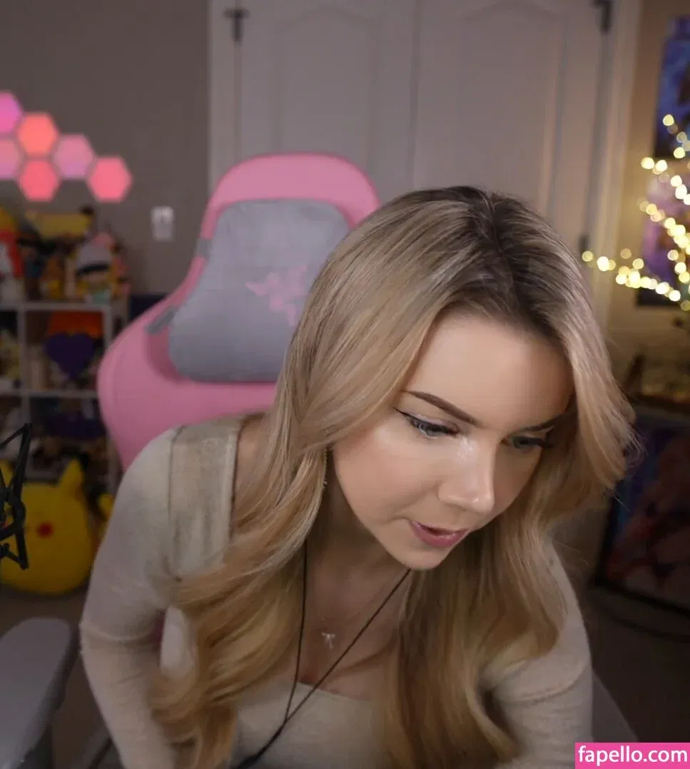 Dizzykitten Onlyfans Photo Gallery 