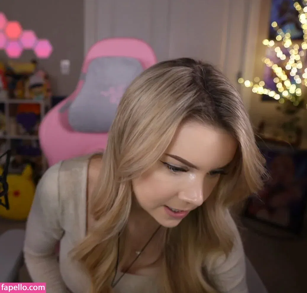 Dizzykitten Onlyfans Photo Gallery 