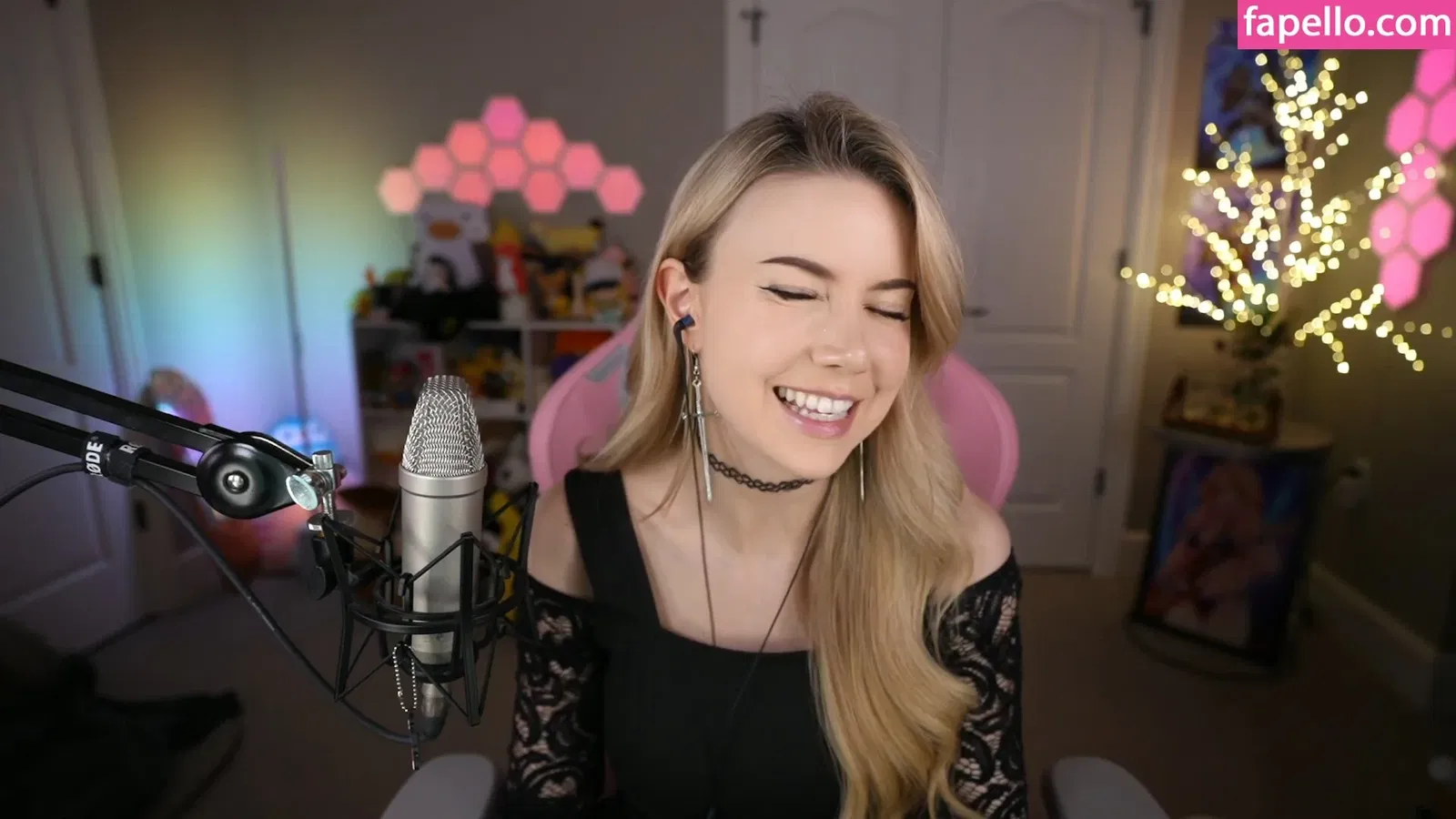 Dizzykitten Onlyfans Photo Gallery 