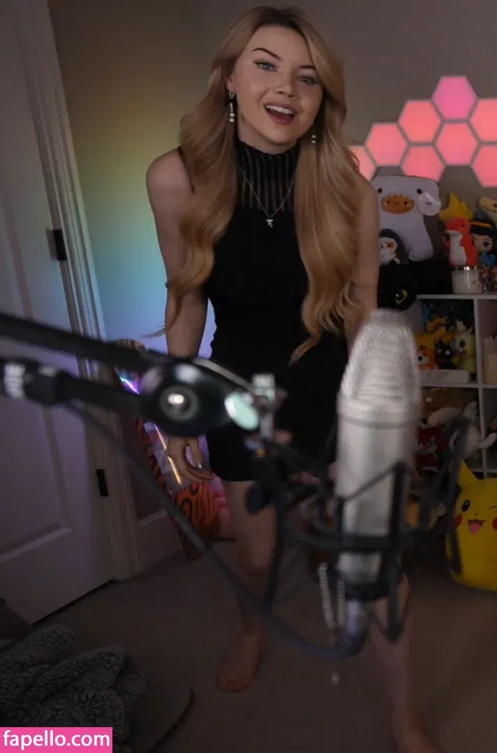 Dizzykitten Onlyfans Photo Gallery 