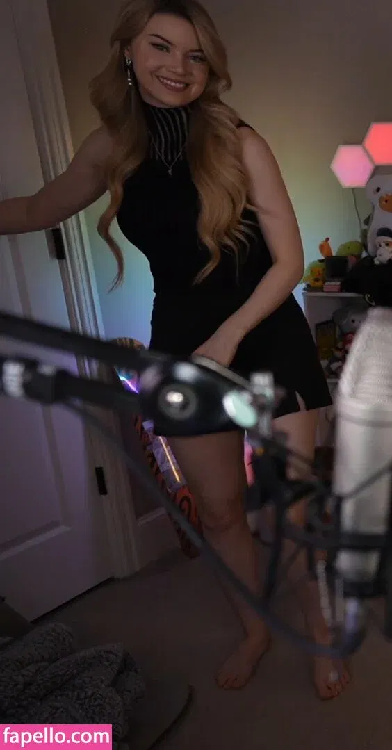 Dizzykitten Onlyfans Photo Gallery 