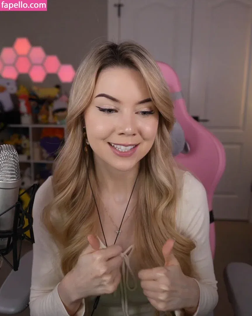 Dizzykitten Onlyfans Photo Gallery 