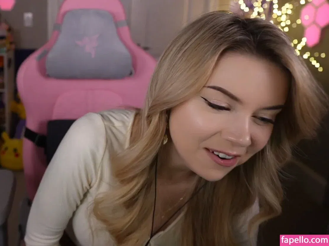 Dizzykitten Onlyfans Photo Gallery 