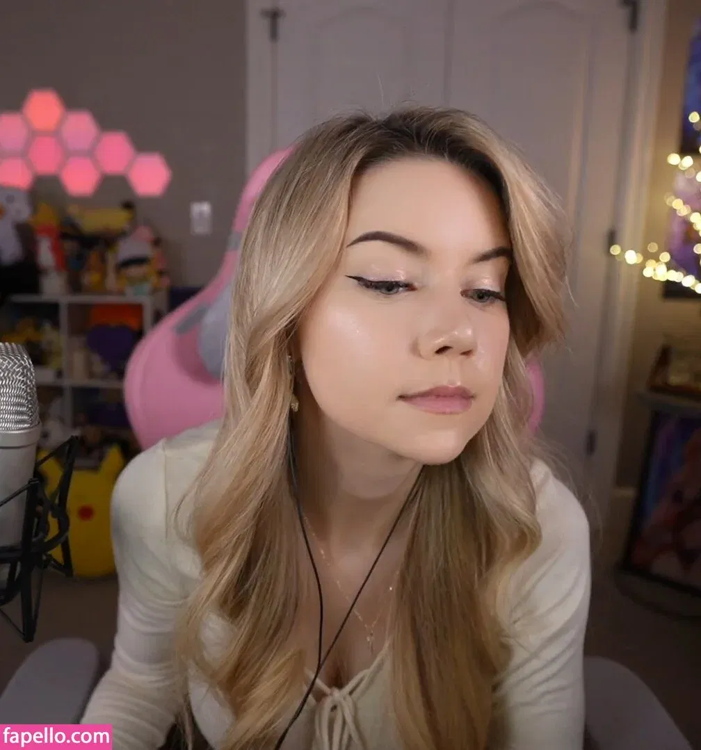 Dizzykitten Onlyfans Photo Gallery 